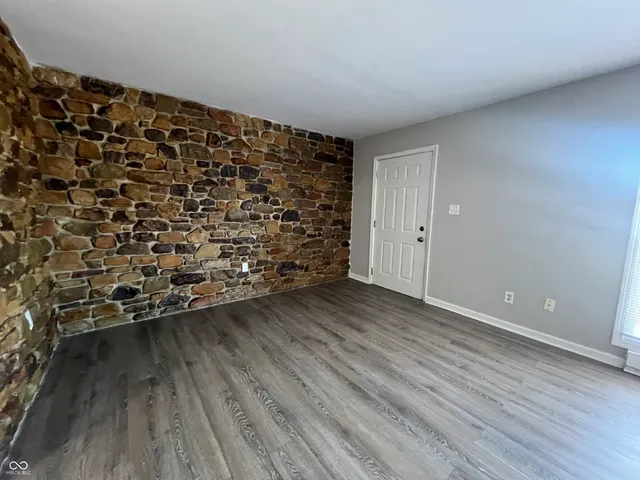 $1,195 | 3357 Ashley Lane, Indianapolis, IN 46224