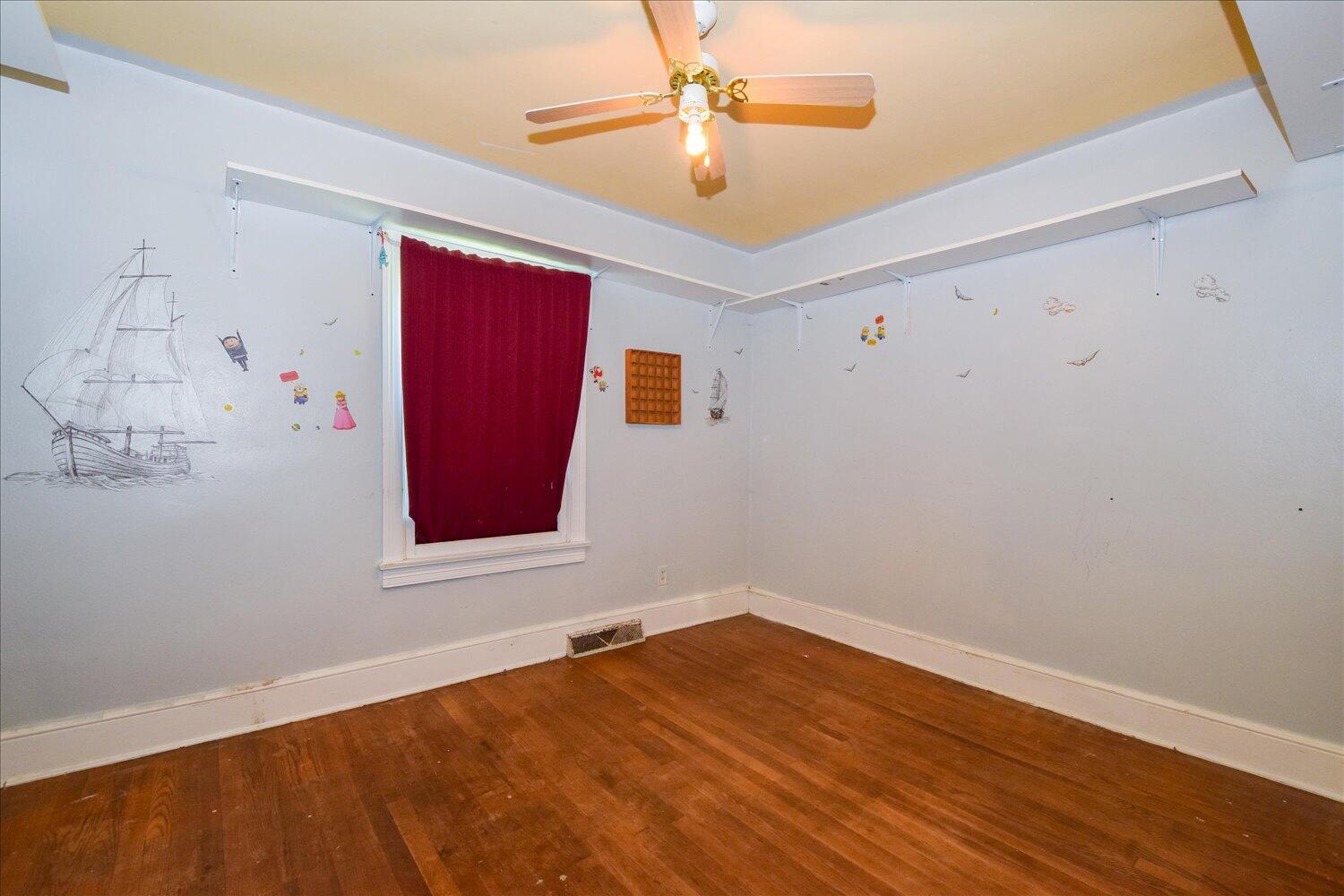2802 Cannaday Road Northeast Roanoke, VA 24012 - Photo 9 of 18 08-2802 Cannaday-8