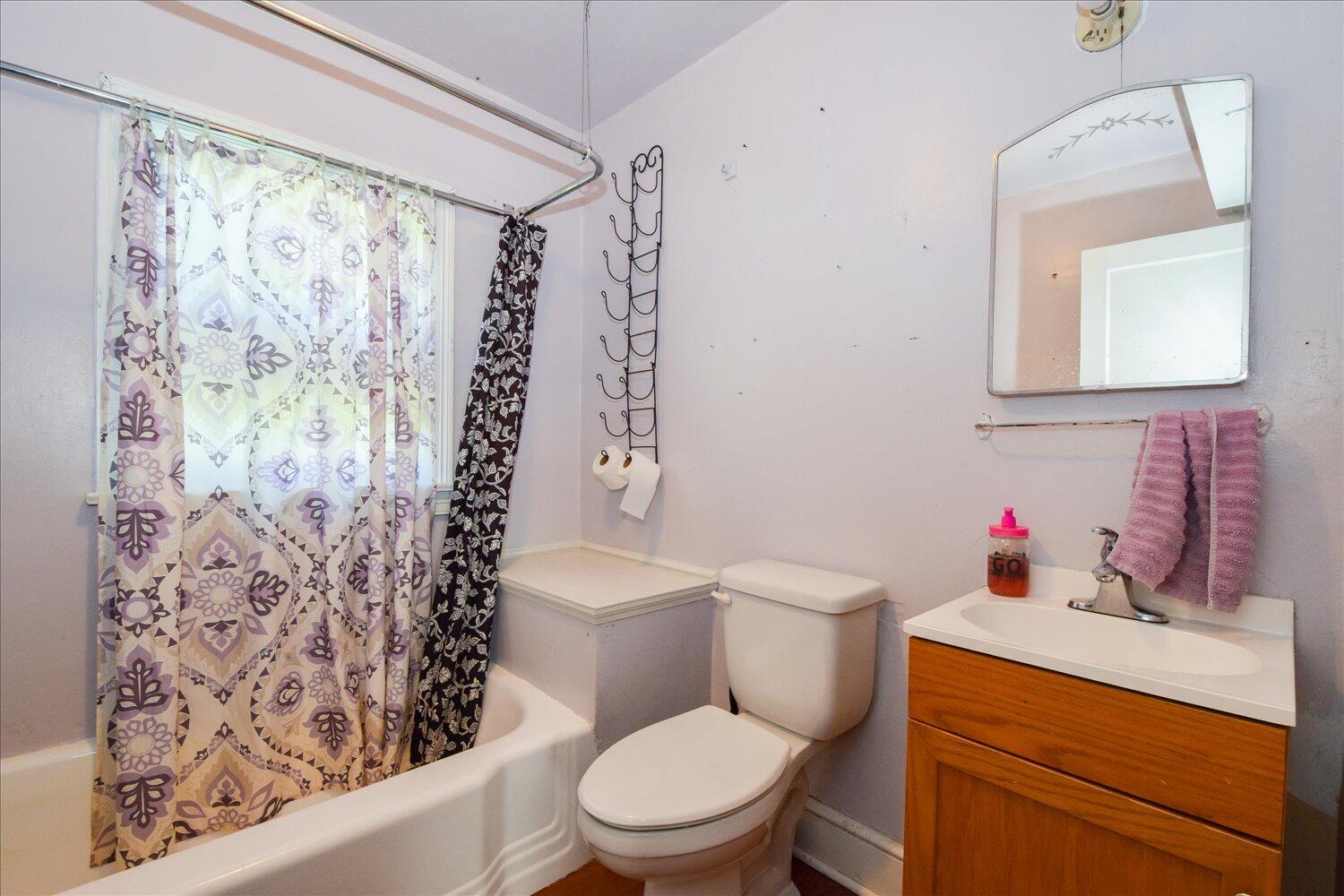 2802 Cannaday Road Northeast Roanoke, VA 24012 - Photo 10 of 18 09-2802 Cannaday-9