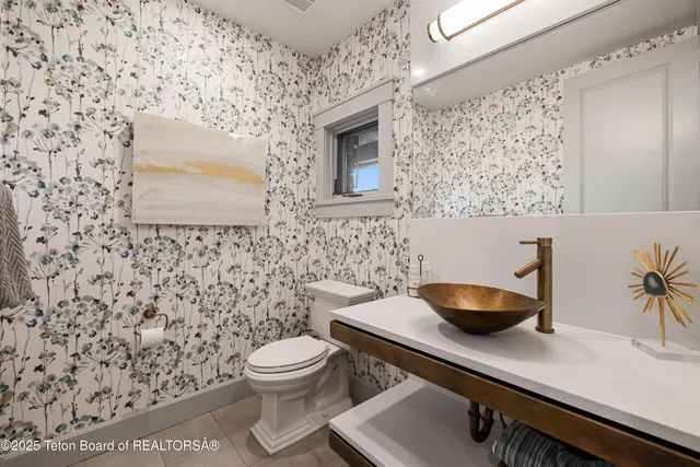 $12,500,000 | 2700 Peregrine Lane, Jackson, WY 83001