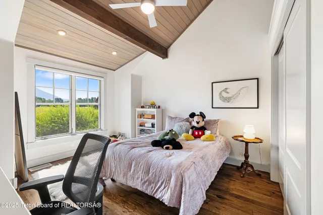 $12,500,000 | 2700 Peregrine Lane, Jackson, WY 83001