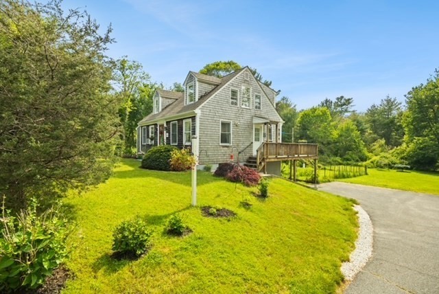 232 County Road Bourne, MA 02532 - Photo 2 of 34