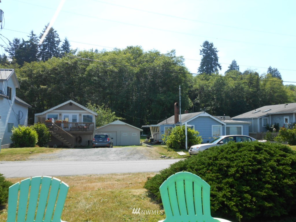 6224 South Brighton Beach Road Clinton, WA 98236 - Photo 6 of 18 Gallery Image 6