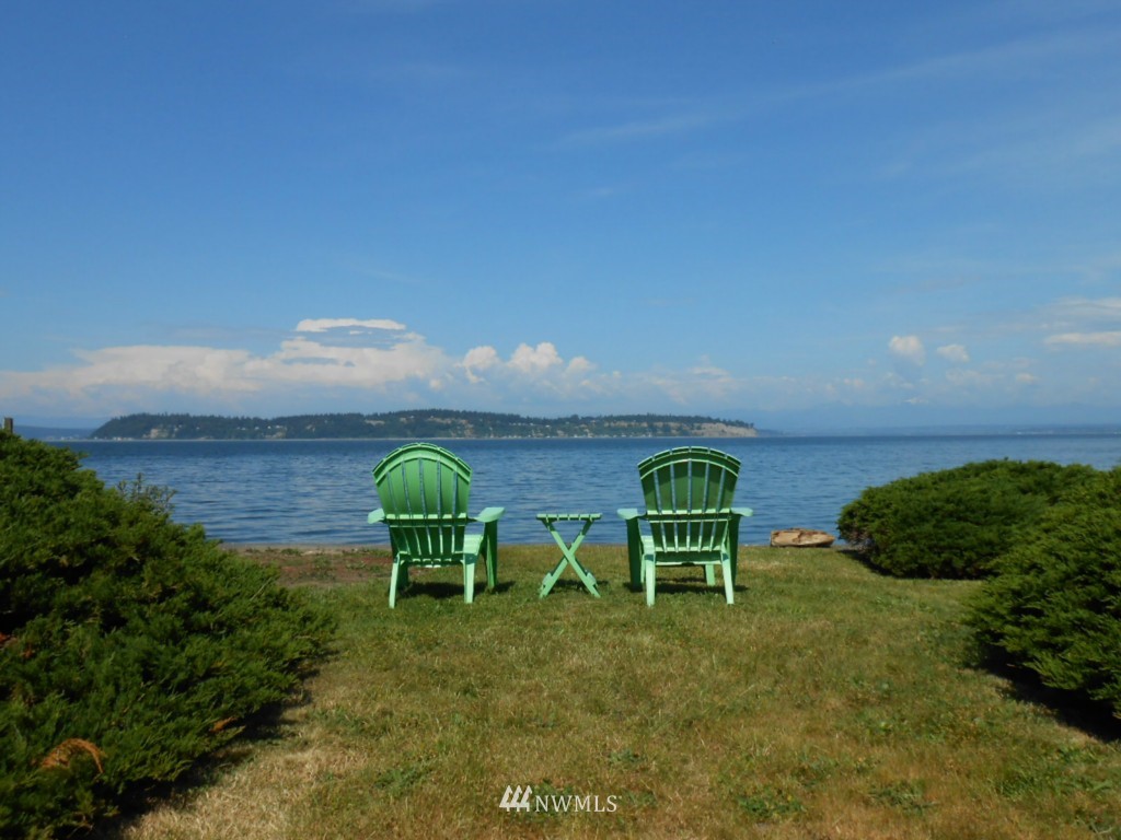 6224 South Brighton Beach Road Clinton, WA 98236 - Photo 7 of 18 Gallery Image 7