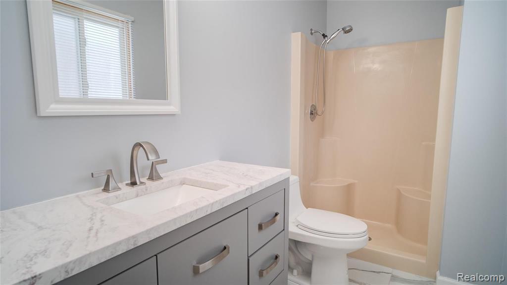 45930 Cider Mill Road Novi, MI 48374 - Photo 19 of 41