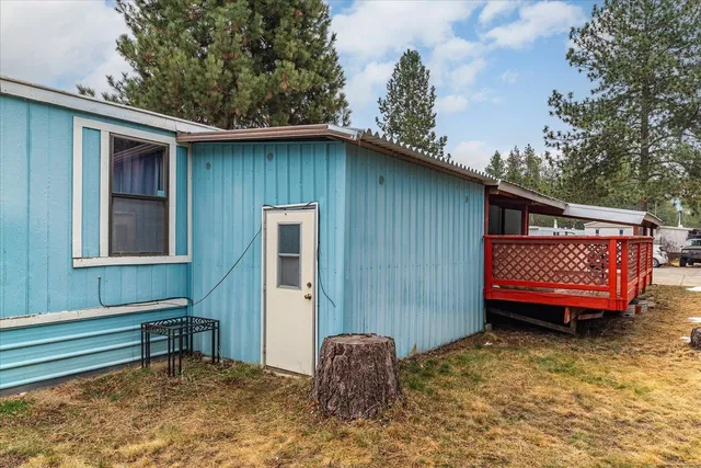 $50,000 | 40414 North Newport Highway, Elk, WA 99009