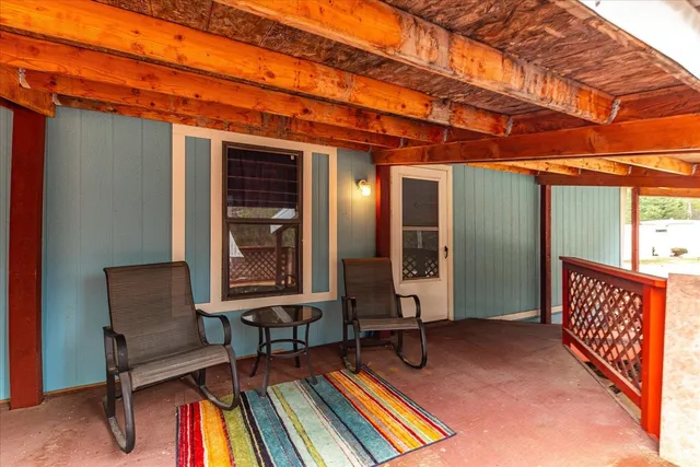 $50,000 | 40414 North Newport Highway, Elk, WA 99009