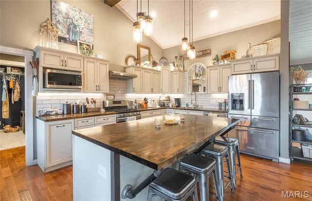 $620,000 | 2501 Hwy Af, Sullivan, MO 63080