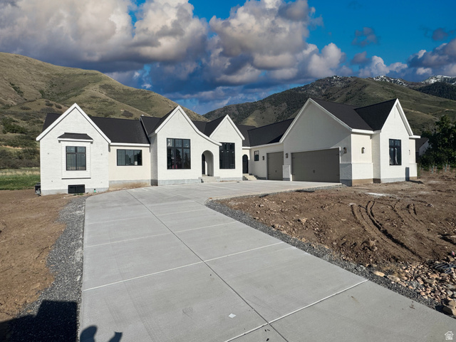702 North 2000 East, Unit 305 Mapleton, UT 84664 - Photo 1 of 14 Beautiful Custom home on 1/2 acre lot!