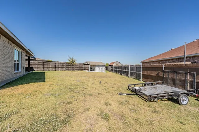 $369,900 | 400 Piccadilly Circle, Burleson, TX 76028