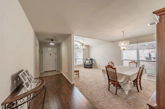 $369,900 | 400 Piccadilly Circle, Burleson, TX 76028