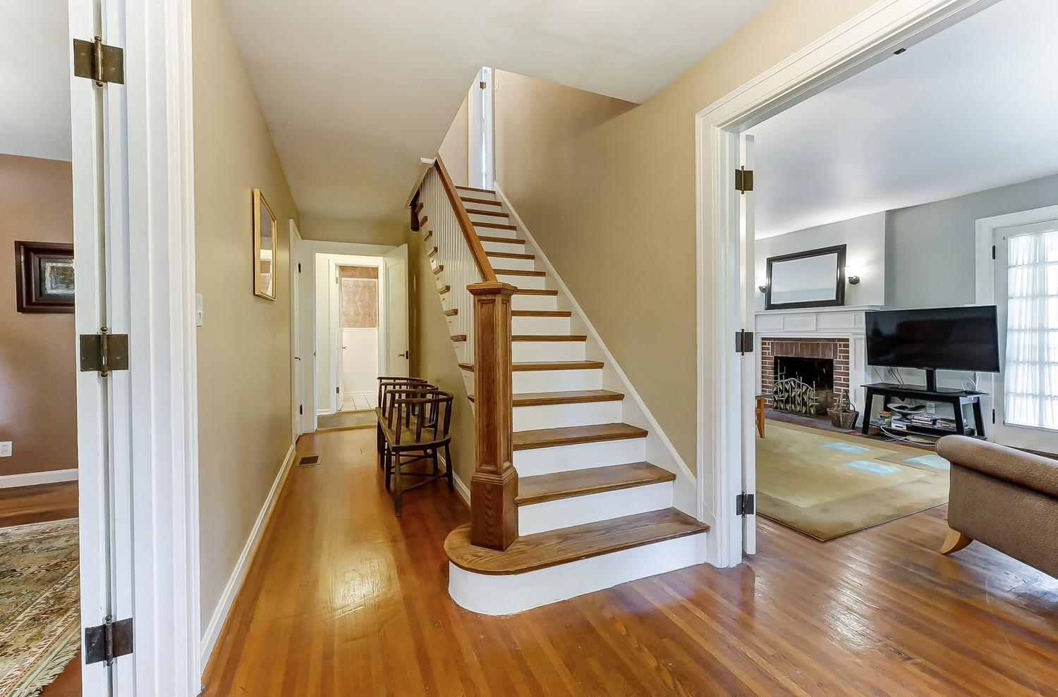 5905 Red Bank Road Cincinnati, OH 45213 - Photo 16 of 50 Gallery Image 16