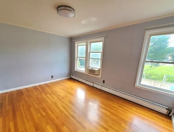 a view of empty room with window