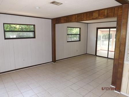 123 Ferry Road Northeast Fort Walton Beach, FL 32548 - Photo 13 of 15 FamilyRoom