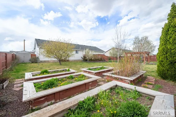 $415,000 | 1068 Preston Drive, Idaho Falls, ID 83401