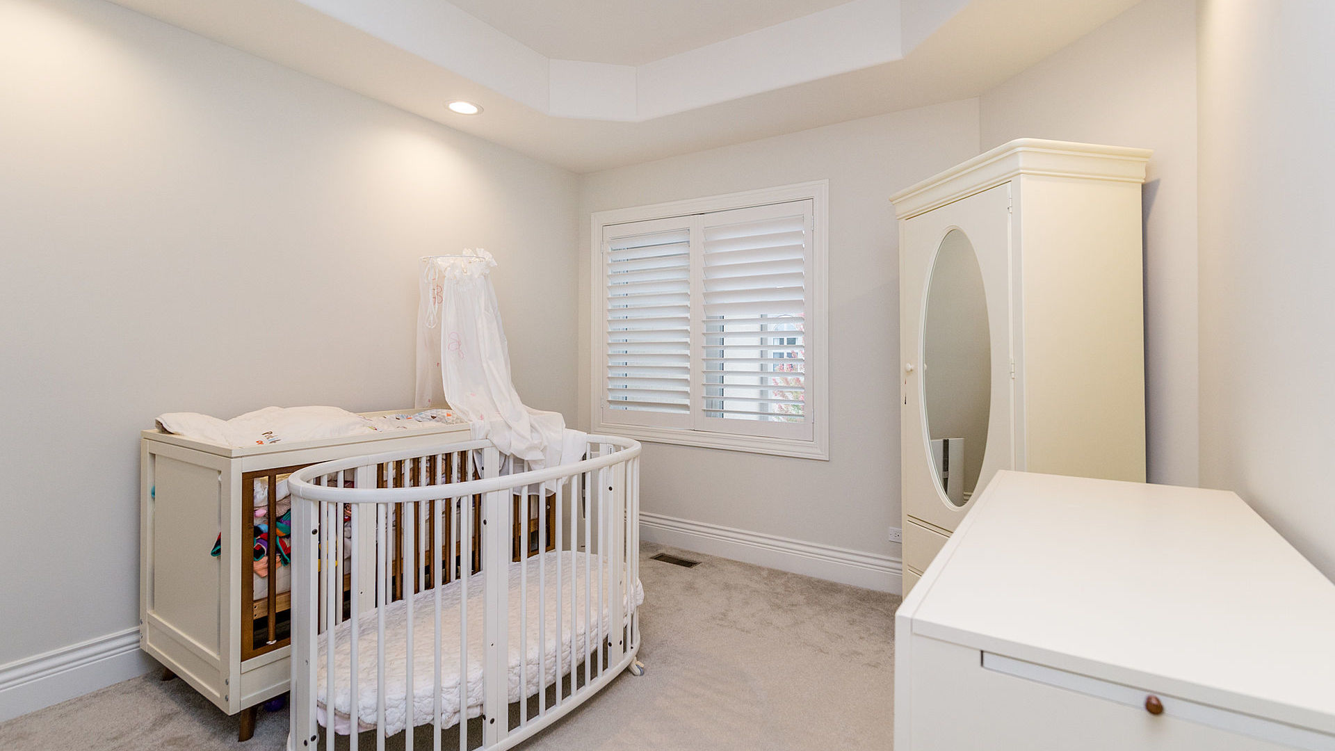 1412 Rue Paris Place Palatine, IL 60067 - Photo 15 of 20 a bedroom with a bed and window