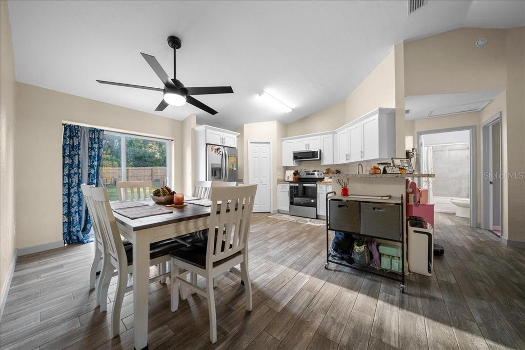 4 Holly Road Ocala, FL 34472 - Photo 10 of 34