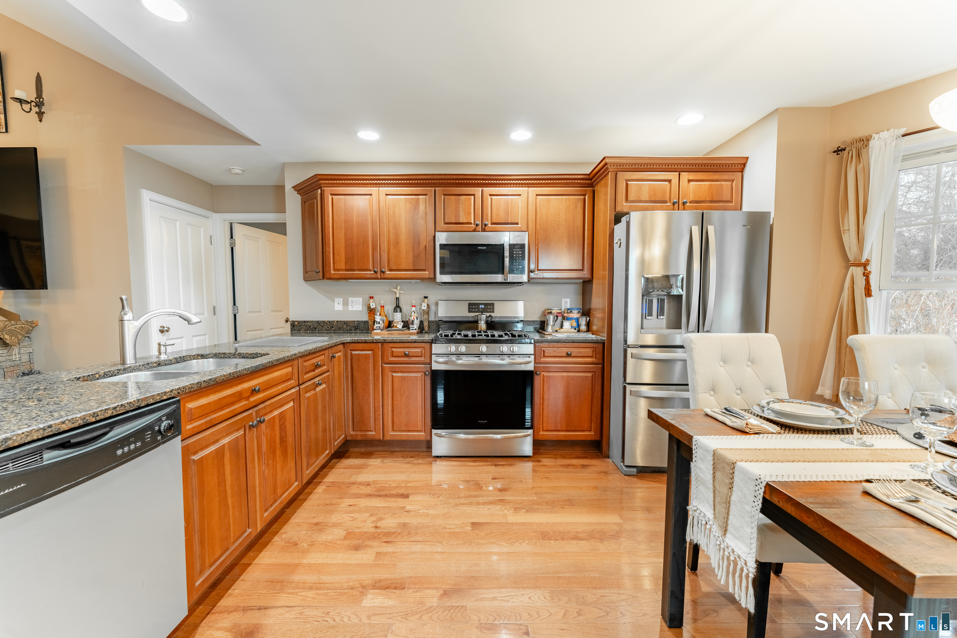 4 Bluebird Lane, Unit 4 Killingly, CT 06241 - Photo 14 of 40