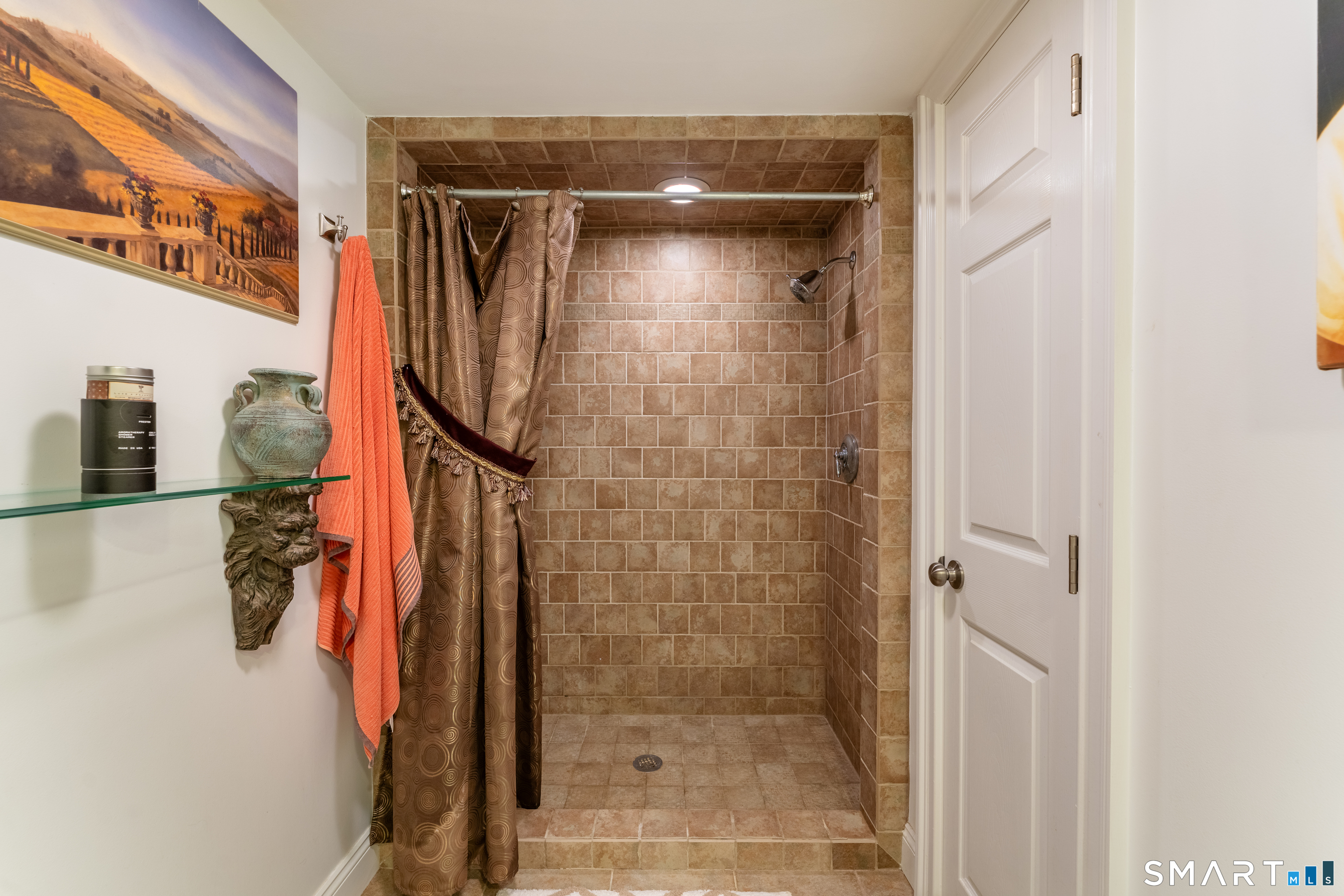 4 Bluebird Lane, Unit 4 Killingly, CT 06241 - Photo 35 of 40 Lower level bath with tiled shower