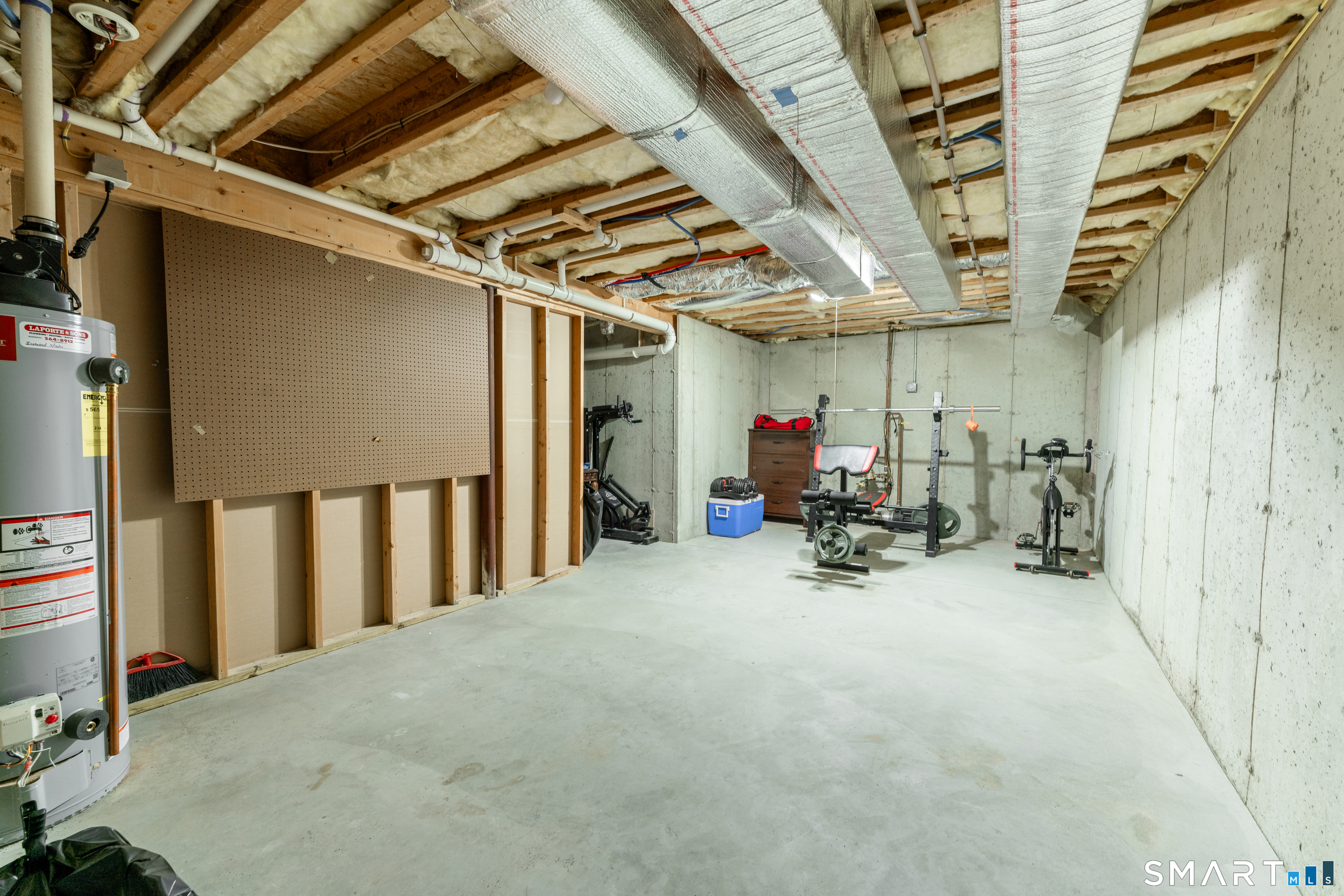 4 Bluebird Lane, Unit 4 Killingly, CT 06241 - Photo 37 of 40