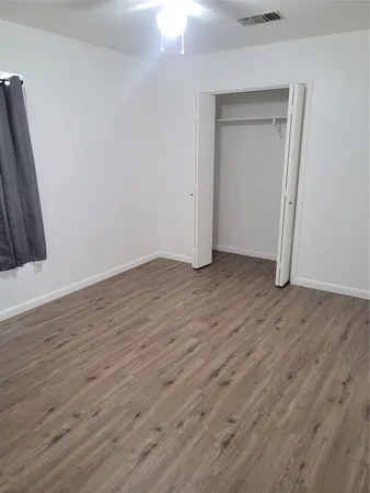 $1,175 | 205 2nd Avenue, Unit 2, Smithville, TX 78957