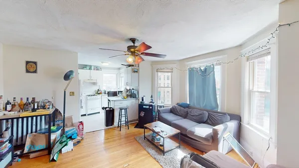 $2,800 | 217 Chestnut Hill Avenue, Unit 6, Boston, MA 02135