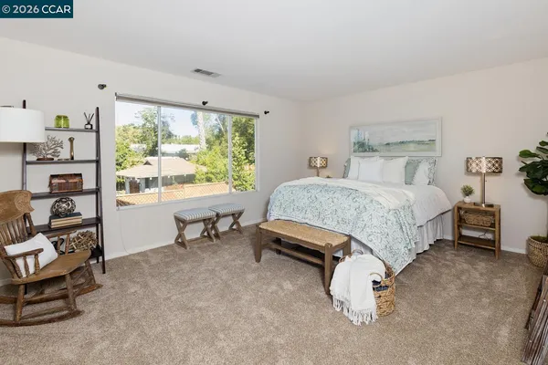 $959,000 | 592 Ross Circle, Martinez, CA 94553