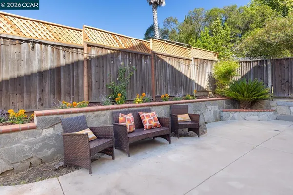 $959,000 | 592 Ross Circle, Martinez, CA 94553