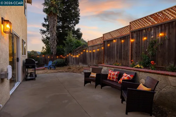 $959,000 | 592 Ross Circle, Martinez, CA 94553