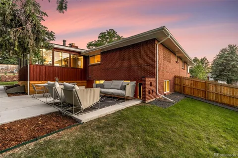 $879,000 | 2560 Queen Street, Lakewood, CO 80215