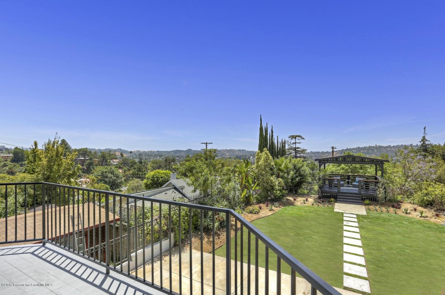 4614 Townsend Avenue Los Angeles, CA 90041 - Photo 27 of 38 a view of a balcony with lake view