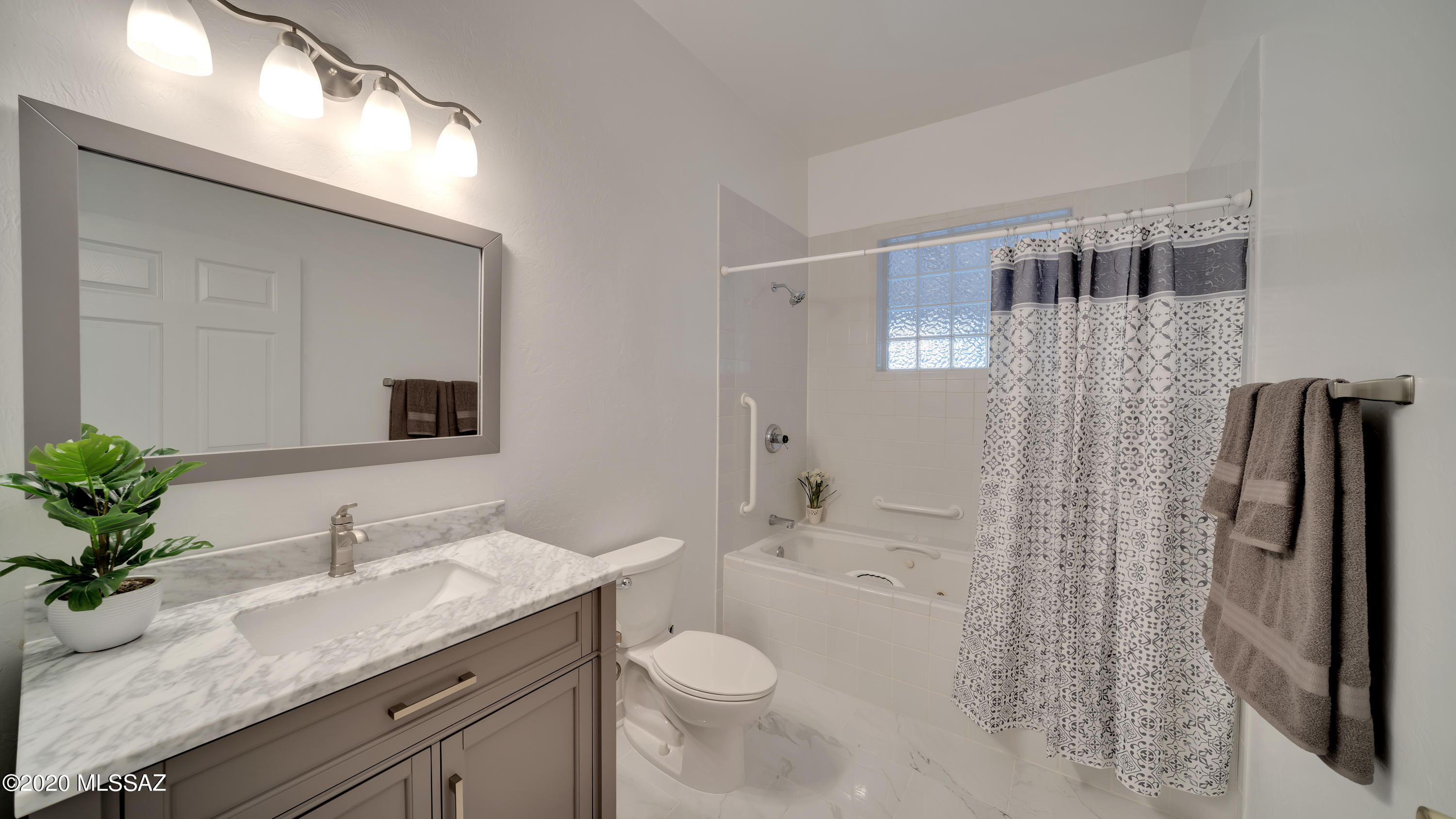 7060 West Picture Rocks Road Tucson, AZ 85743 - Photo 5 of 27 Gallery Image 5
