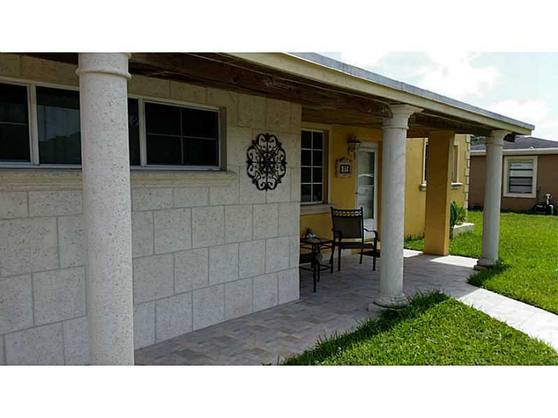 37 Thomas Road West Park, FL 33023 - Photo 18 of 18 Exterior Front