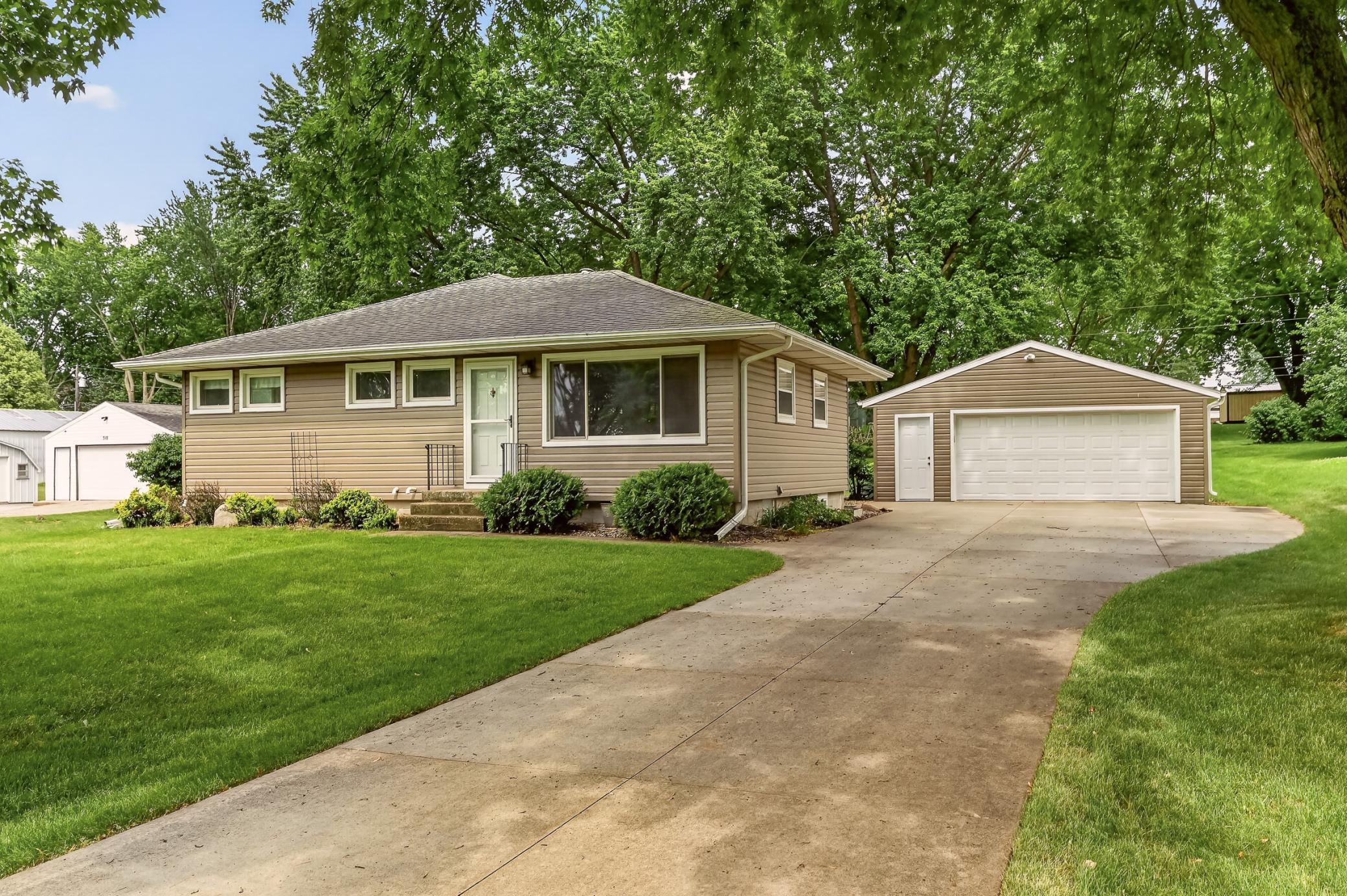402 Strathmore Lane Southeast Rochester, MN 55904 - Photo 1 of 31