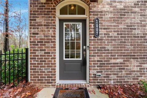 $634,500 | 1007 Belle Avenue, Roswell, GA 30076