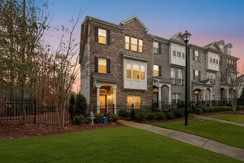 $634,500 | 1007 Belle Avenue, Roswell, GA 30076