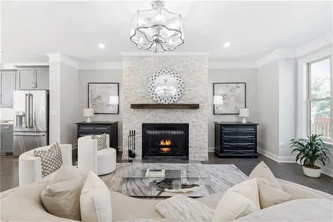 $634,500 | 1007 Belle Avenue, Roswell, GA 30076