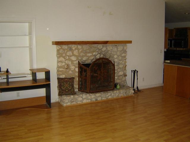 376 Mashes Sands Road, Unit B Panacea, FL 32346 - Photo 5 of 11 Gallery Image 5