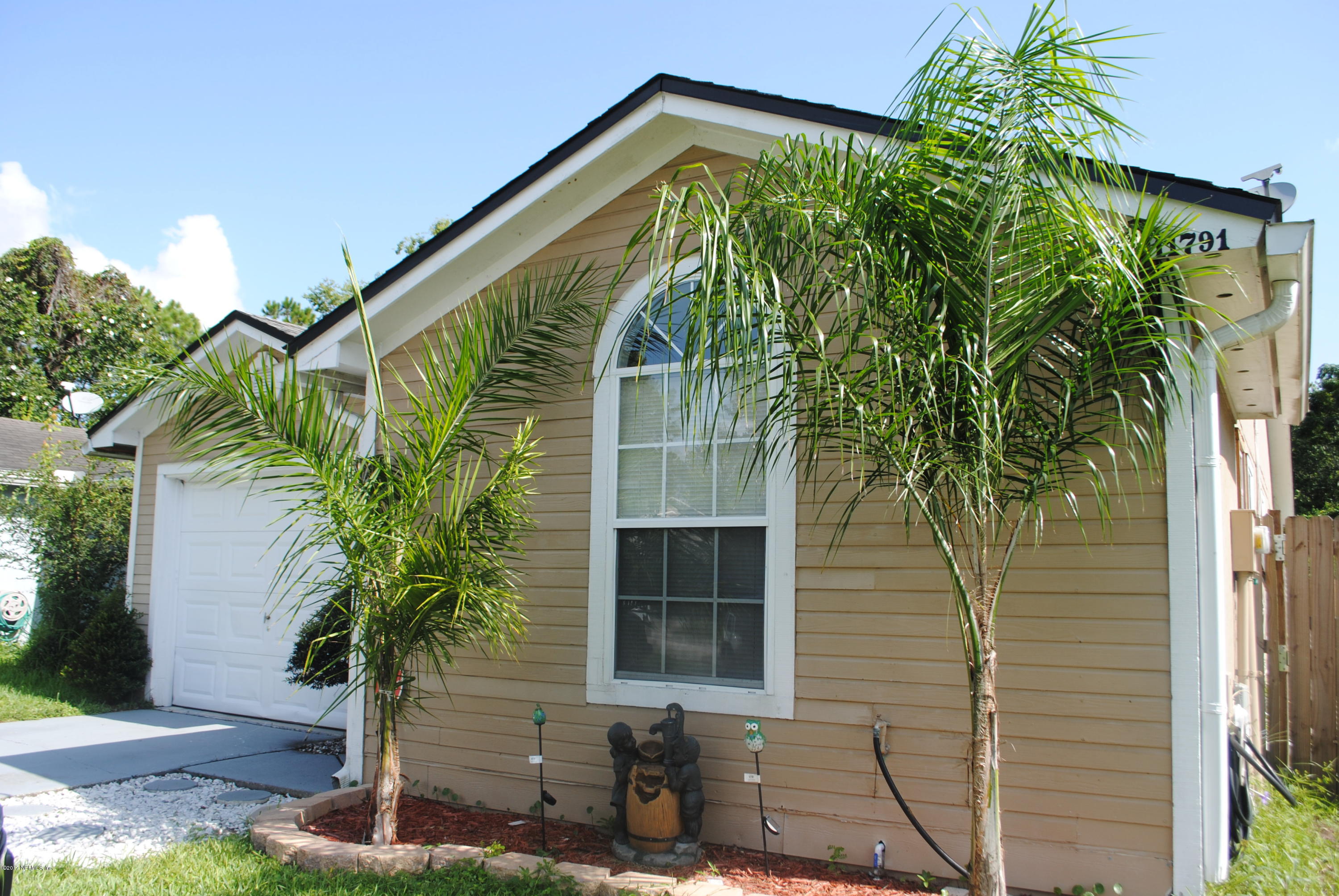 11791 Wattle Tree Road North Jacksonville, FL 32246 - Photo 2 of 24 DSC_0122