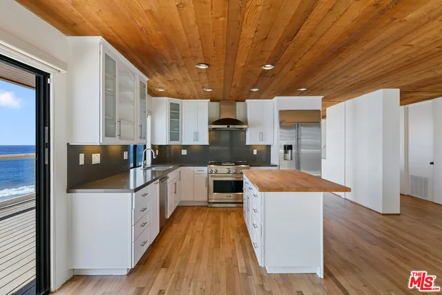 $20,000 | 32060 Pacific Coast Highway, Malibu, CA 90265
