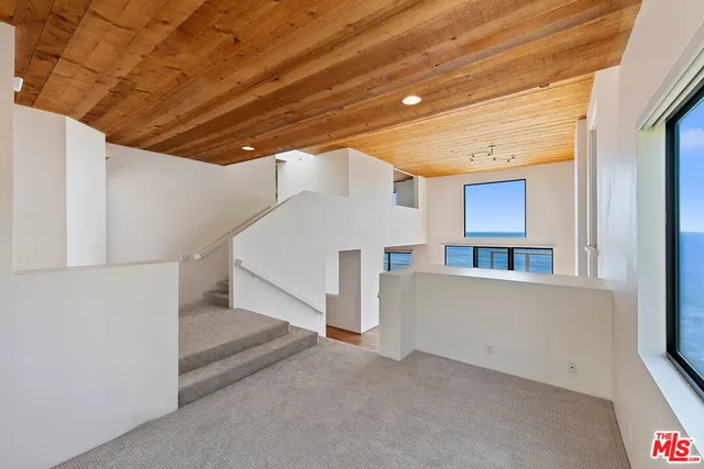 $20,000 | 32060 Pacific Coast Highway, Malibu, CA 90265