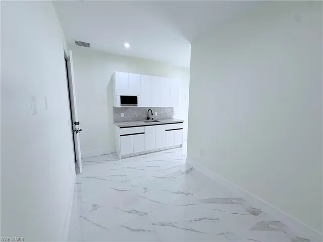 $4,200 | 1821 Desoto Boulevard North, Naples, FL 34117