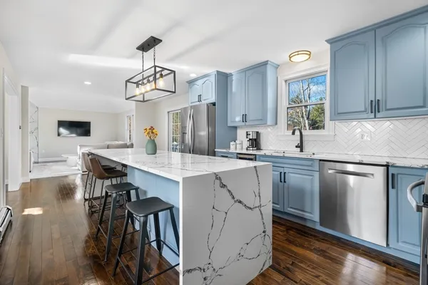 $1,149,000 | 14 Hickory Lane, Ipswich, MA 01938