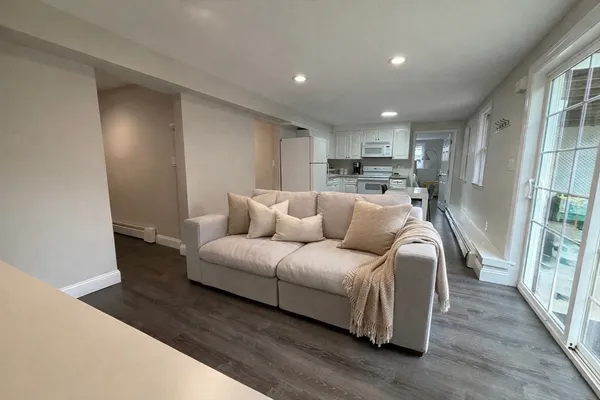 $1,149,000 | 14 Hickory Lane, Ipswich, MA 01938