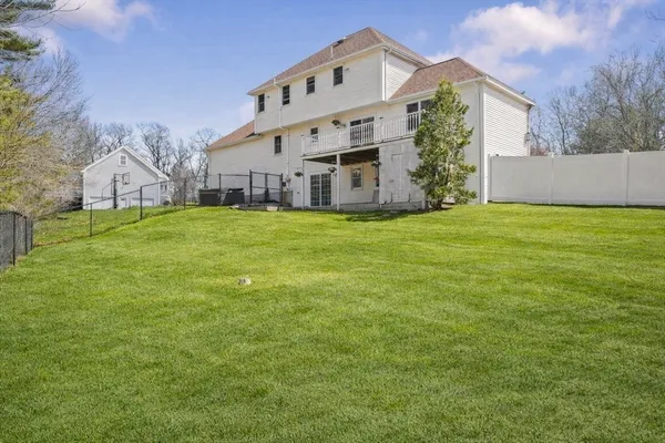 $1,149,000 | 14 Hickory Lane, Ipswich, MA 01938