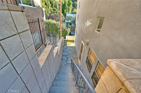 $1,849,950 | 6423 Deep Dell Place, Los Angeles, CA 90068