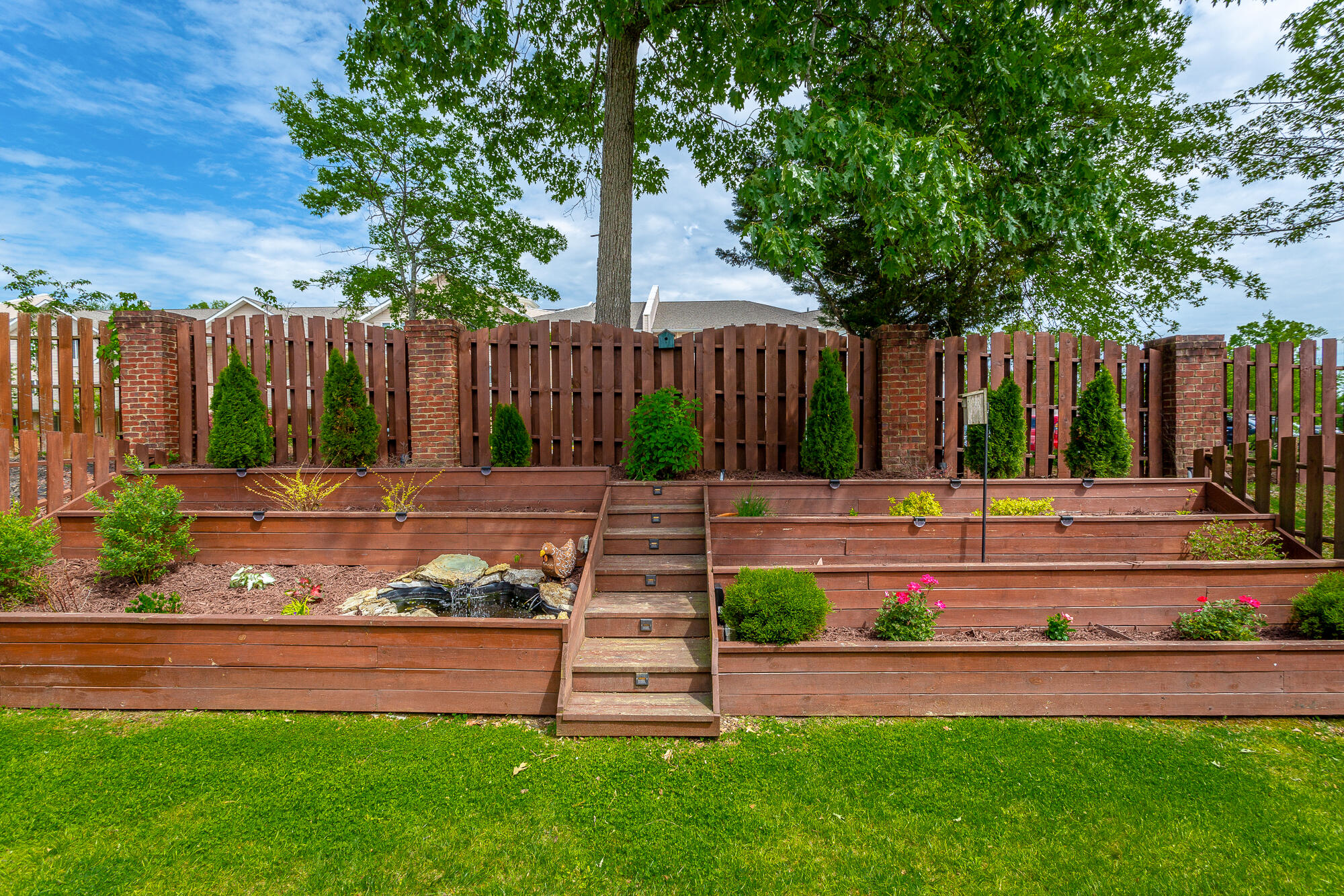 2322 Rivendell Lane Chattanooga, TN 37421 - Photo 34 of 41 Lovely Terraced flower/garden beds