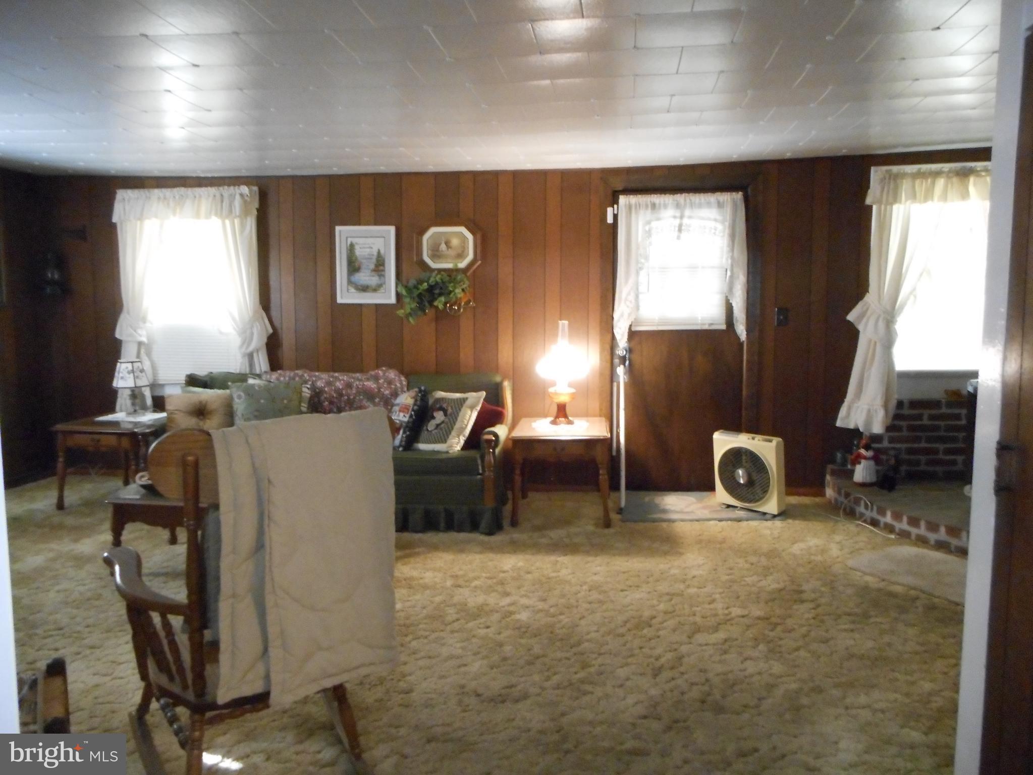 3089 Householder Road Hedgesville, WV 25427 - Photo 13 of 30 Living Room is large