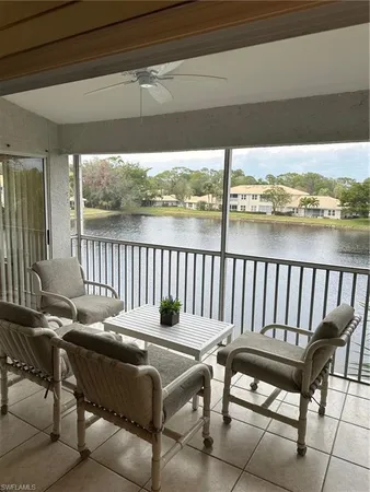 $5,900 | 306 Emerald Bay Circle, Unit J5, Naples, FL 34110