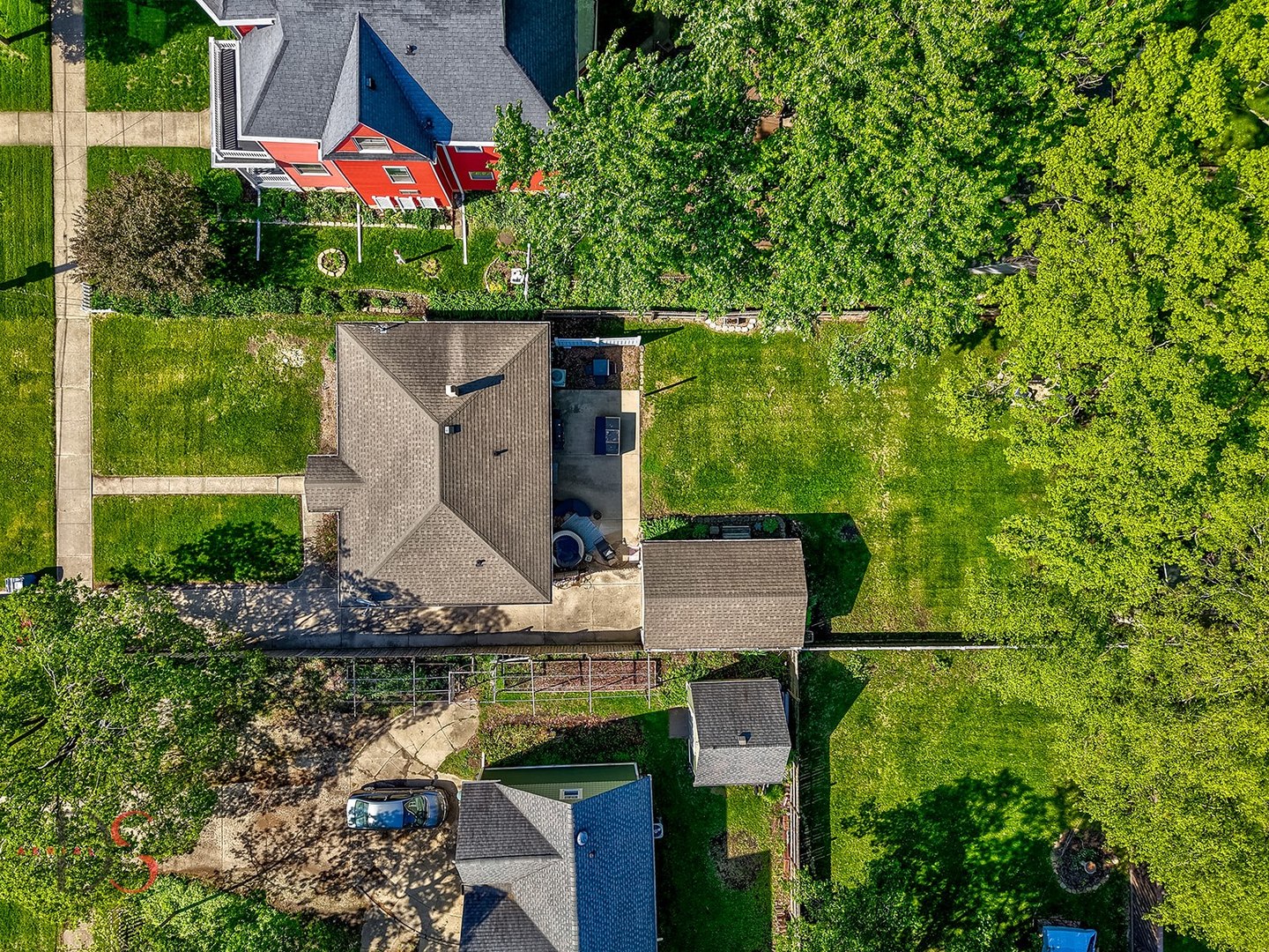620 York Street Ottawa, IL 61350 - Photo 14 of 17 an aerial view of house with yard swimming pool and outdoor seating